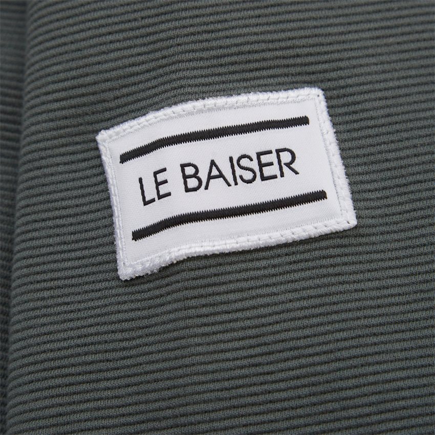 Le Baiser T-shirts FLORES. STEEL GREEN